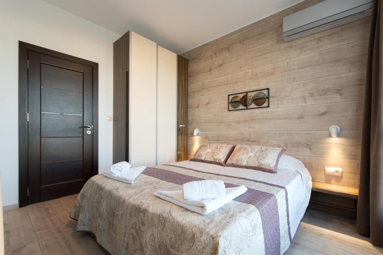 City Apartments Triumph Varna Eksteriør bilde