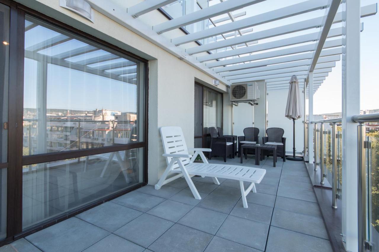 City Apartments Triumph Varna Eksteriør bilde