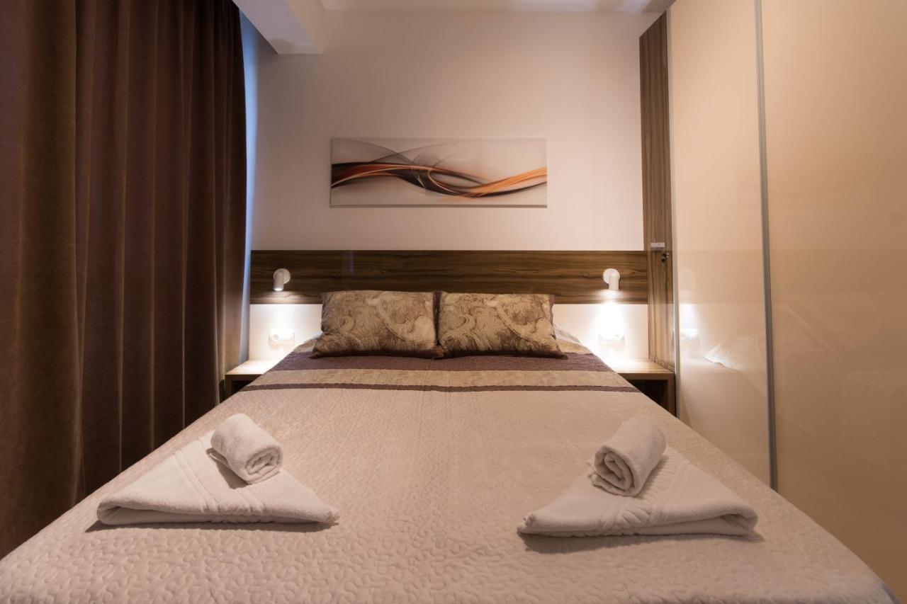 City Apartments Triumph Varna Eksteriør bilde